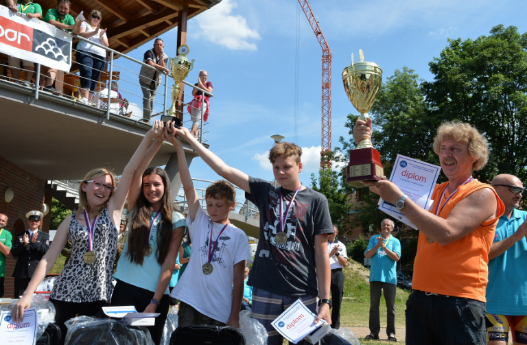 Historické vítězství žáků z Lomnice nad Popelkou v celostátním finále Dopravní soutěže mladých cyklistů